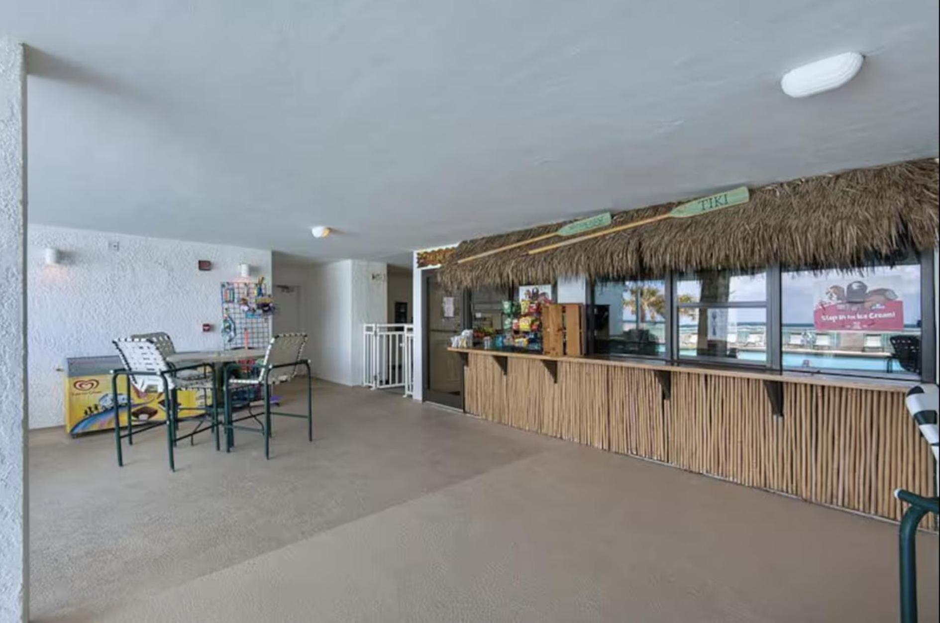 Apartment The Life Panama City Beach